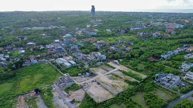 Foto udara kawasan Ungasan di sekitar lokasi proyek